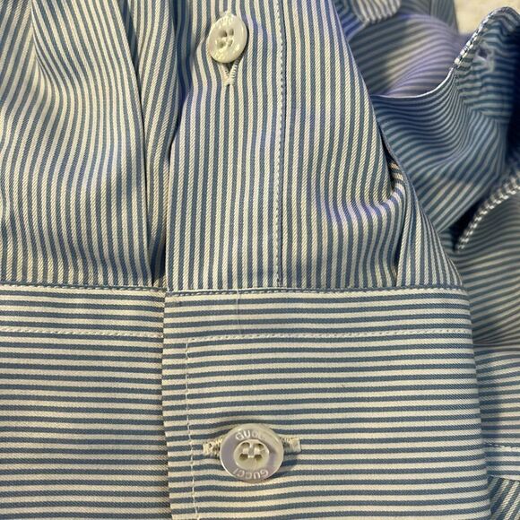 Gucci Light Blue Pinstriped Shirt Embroidered Flower pocket, Size 42 Preowned - Picture 5 of 11